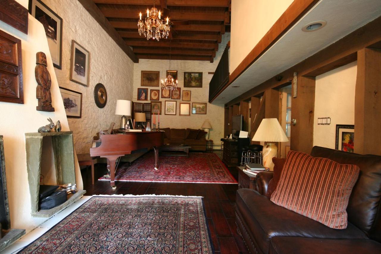 Alpenhof Bed & Breakfast Media Eksteriør billede